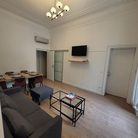 Bel Appartement Champs Elysees Avec 2 Chambres Paris Ngoại thất bức ảnh